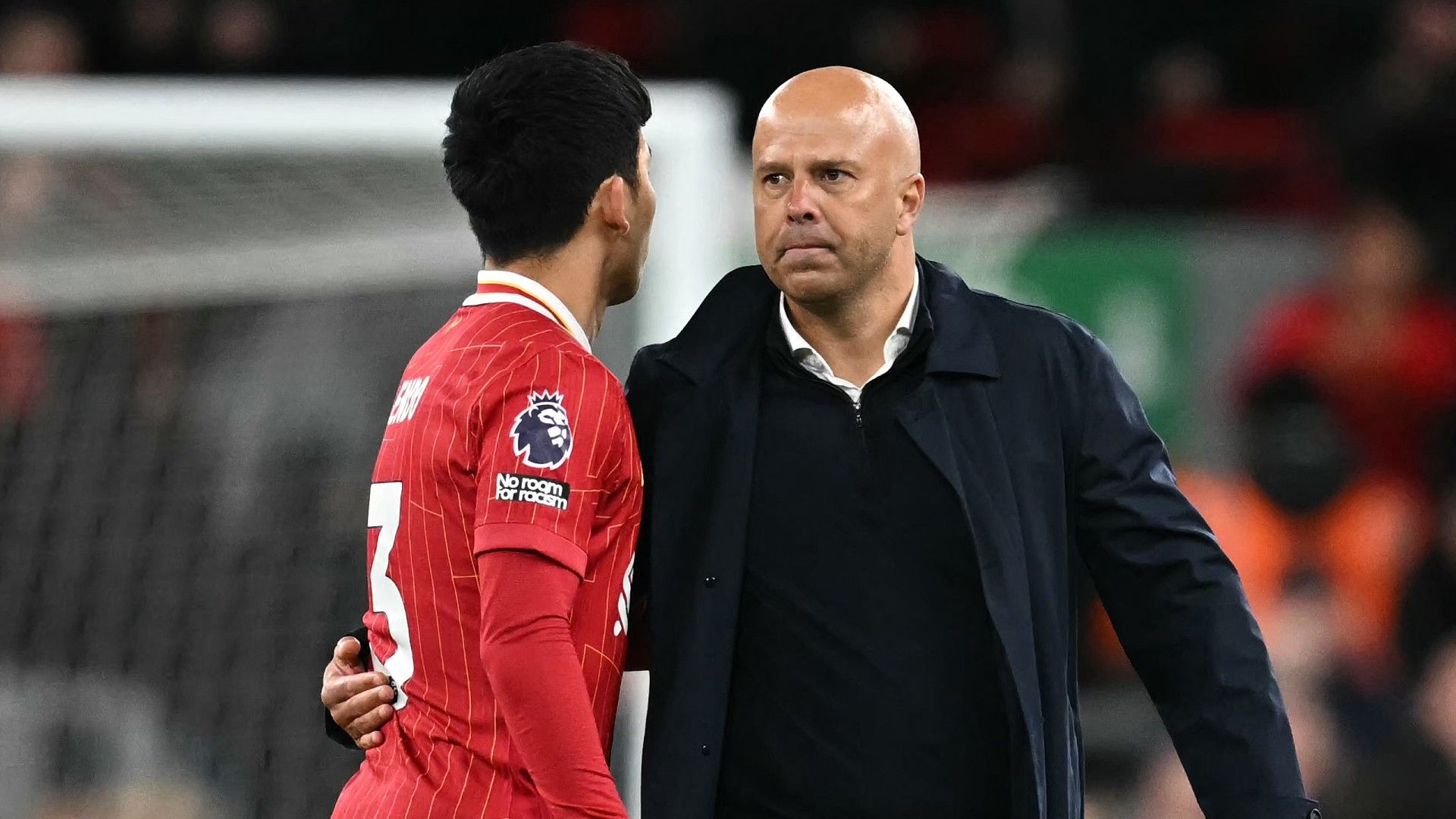 Arne Slot-wataru endo-liverpoo-202504