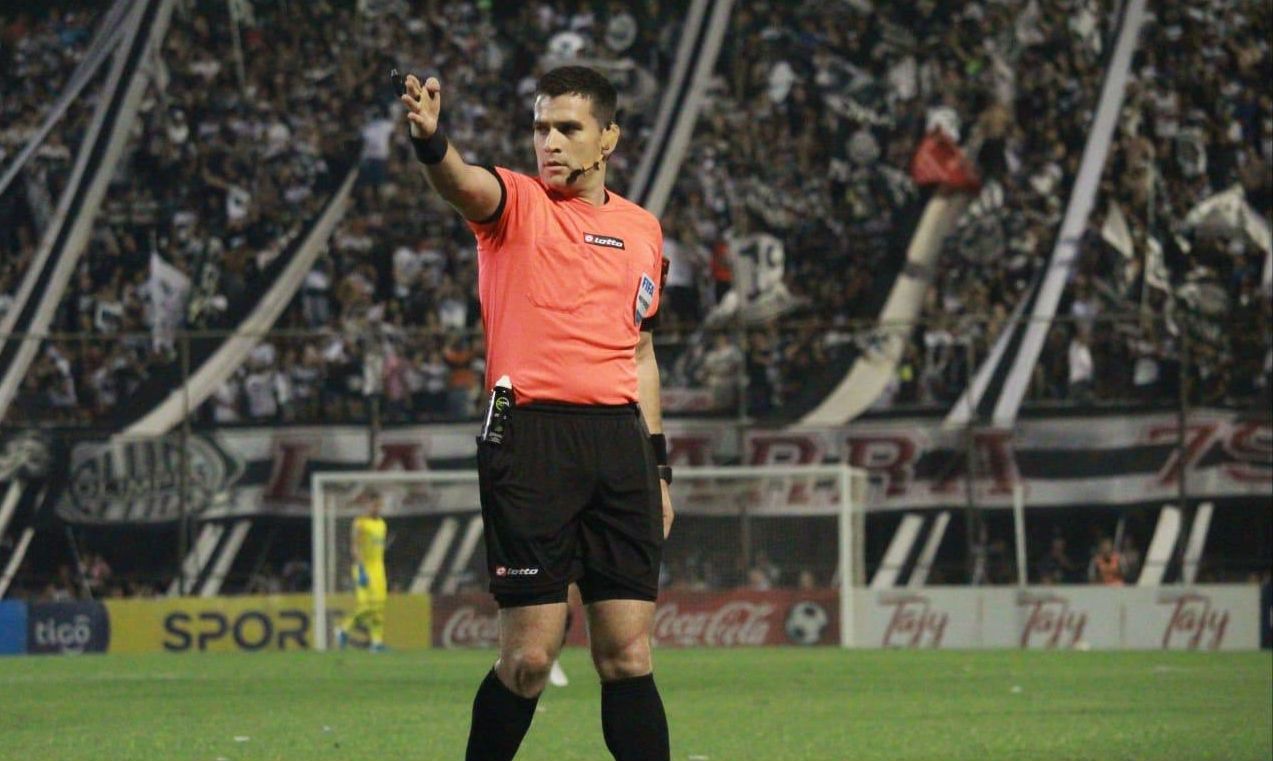 Derlis López (Paraguay) 29-10-19