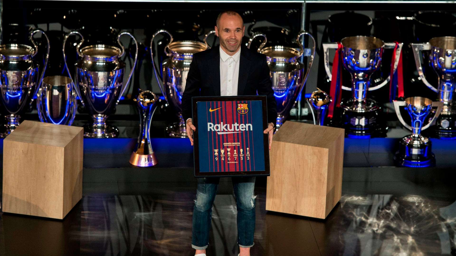 Andres Iniesta farewell Barcelona 18052018
