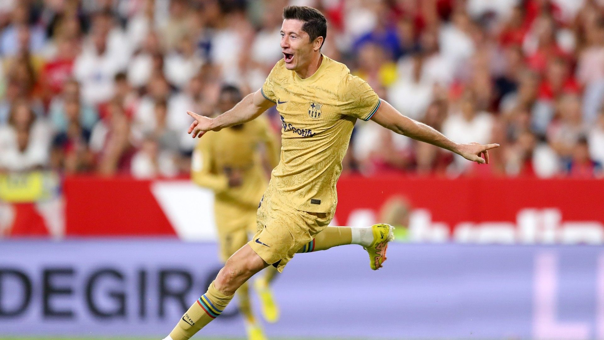 Robert Lewandowski Barcelona 2022-23