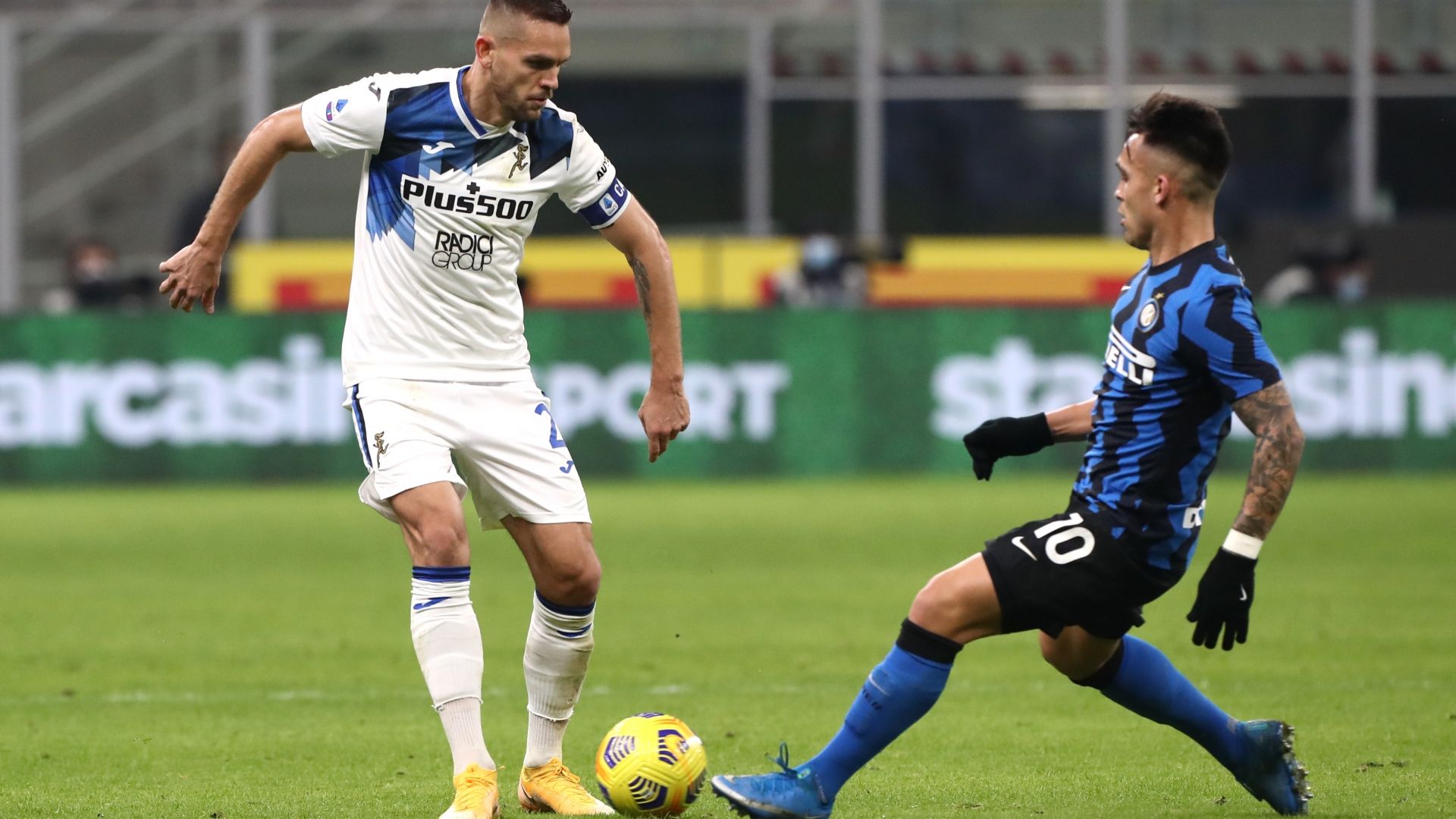 Rafael Toloi Lautaro Martinez Inter Atalanta