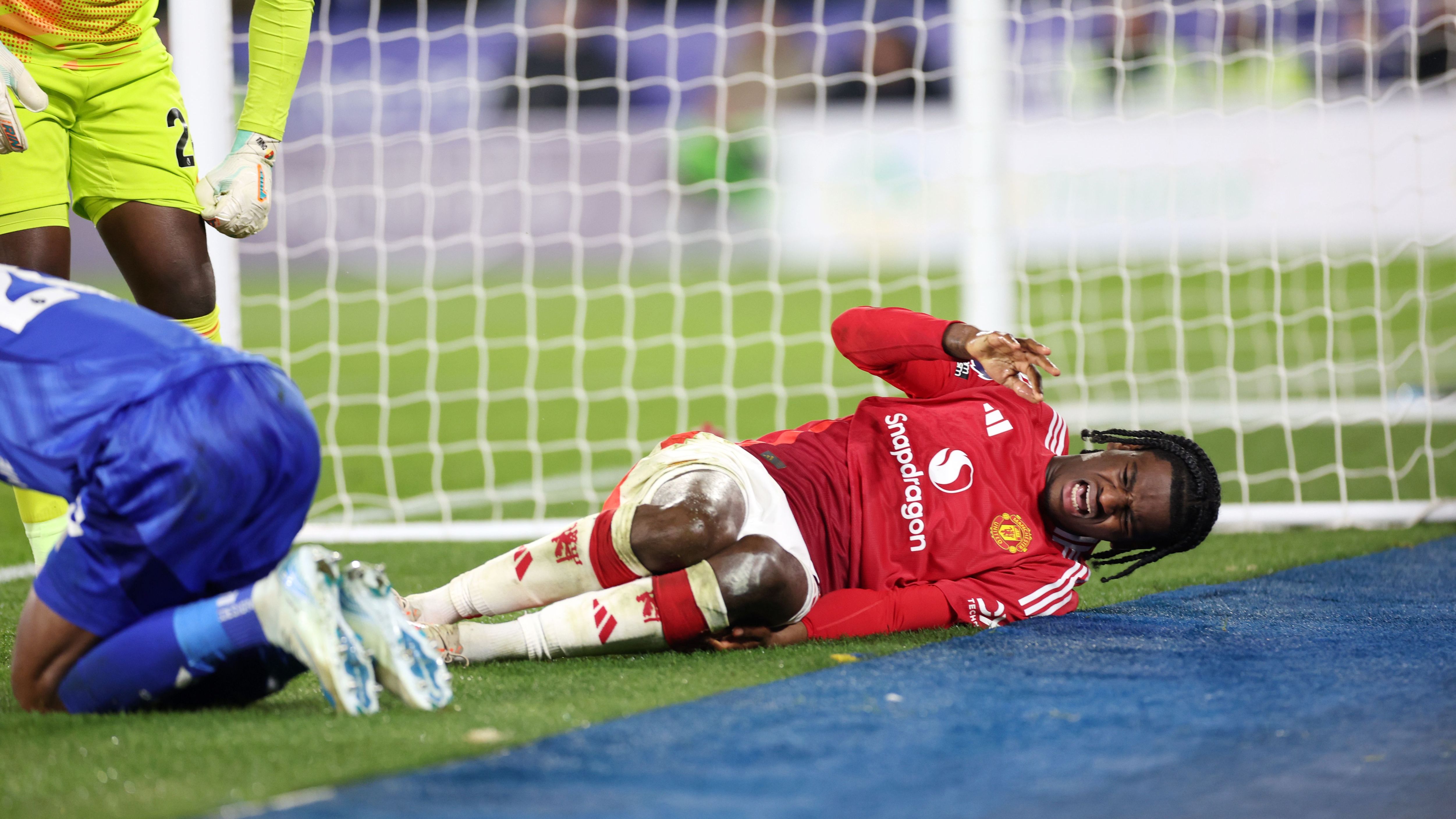 'He doesn't know how to explain' - Ruben Amorim delivers hugely concerning Ayden Heaven injury update after Man Utd teenager is stretchered off in first Premier League start vs Leicester | Goal.com UK