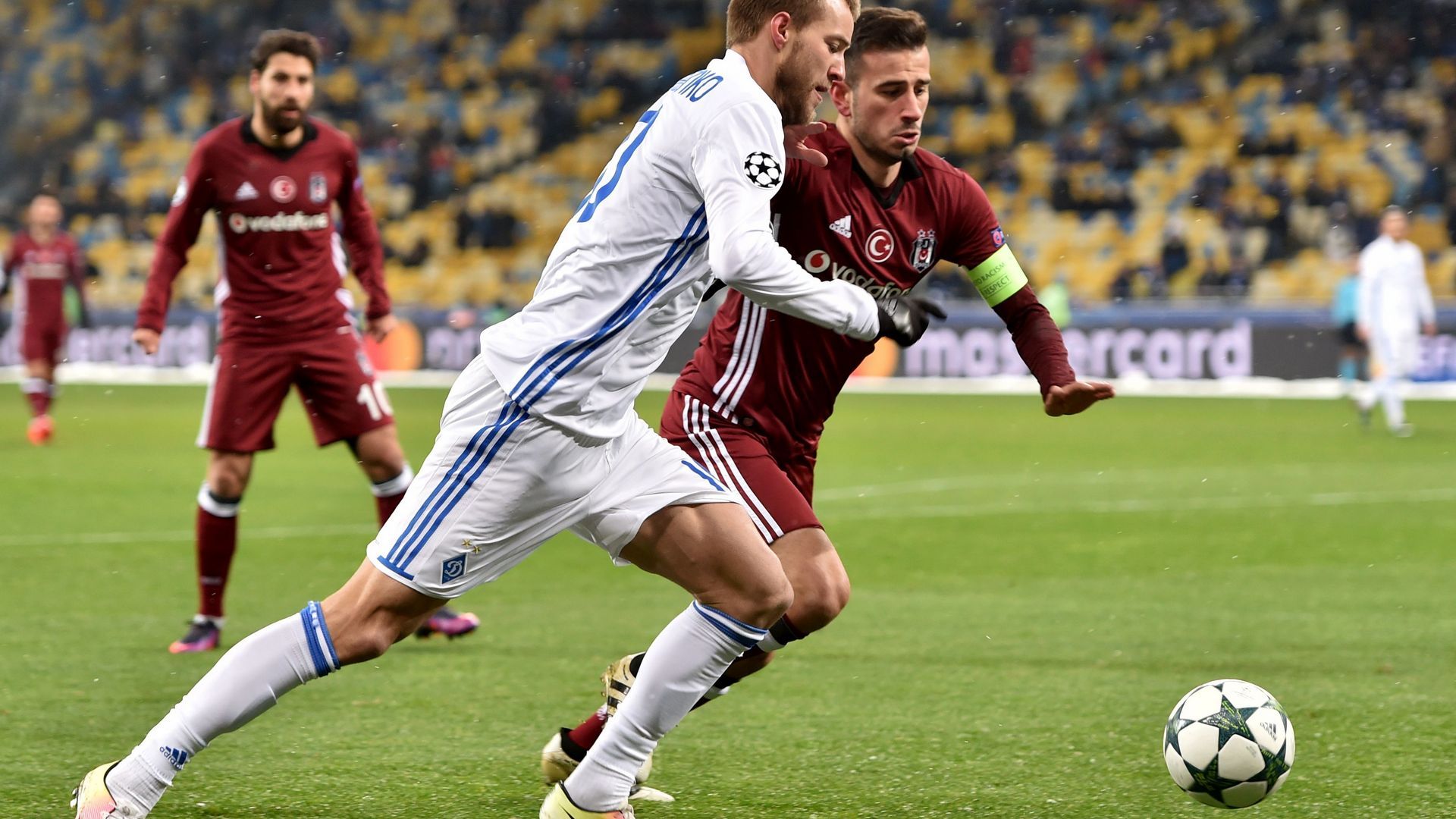 Dinamo Kyiv Besiktas Oguzhan Ozyakup UCL 12072016