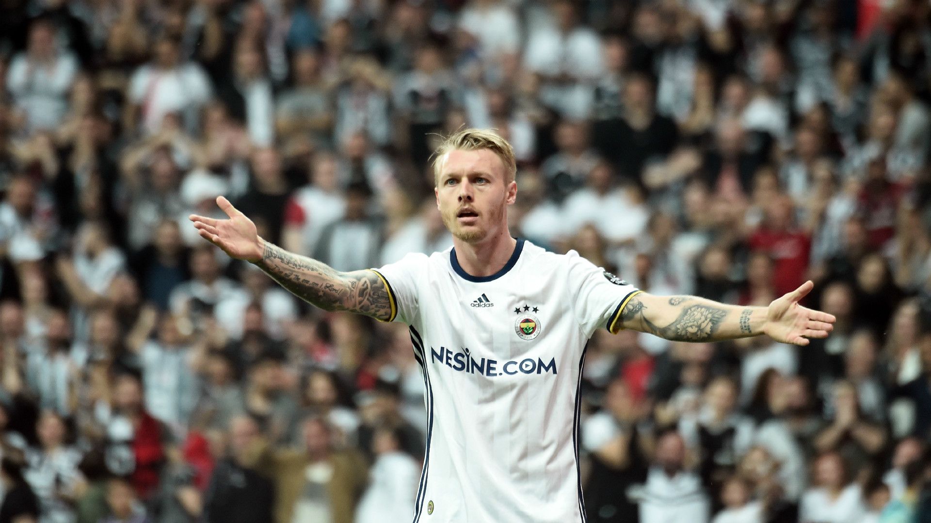 Simon Kjaer Fenerbahce