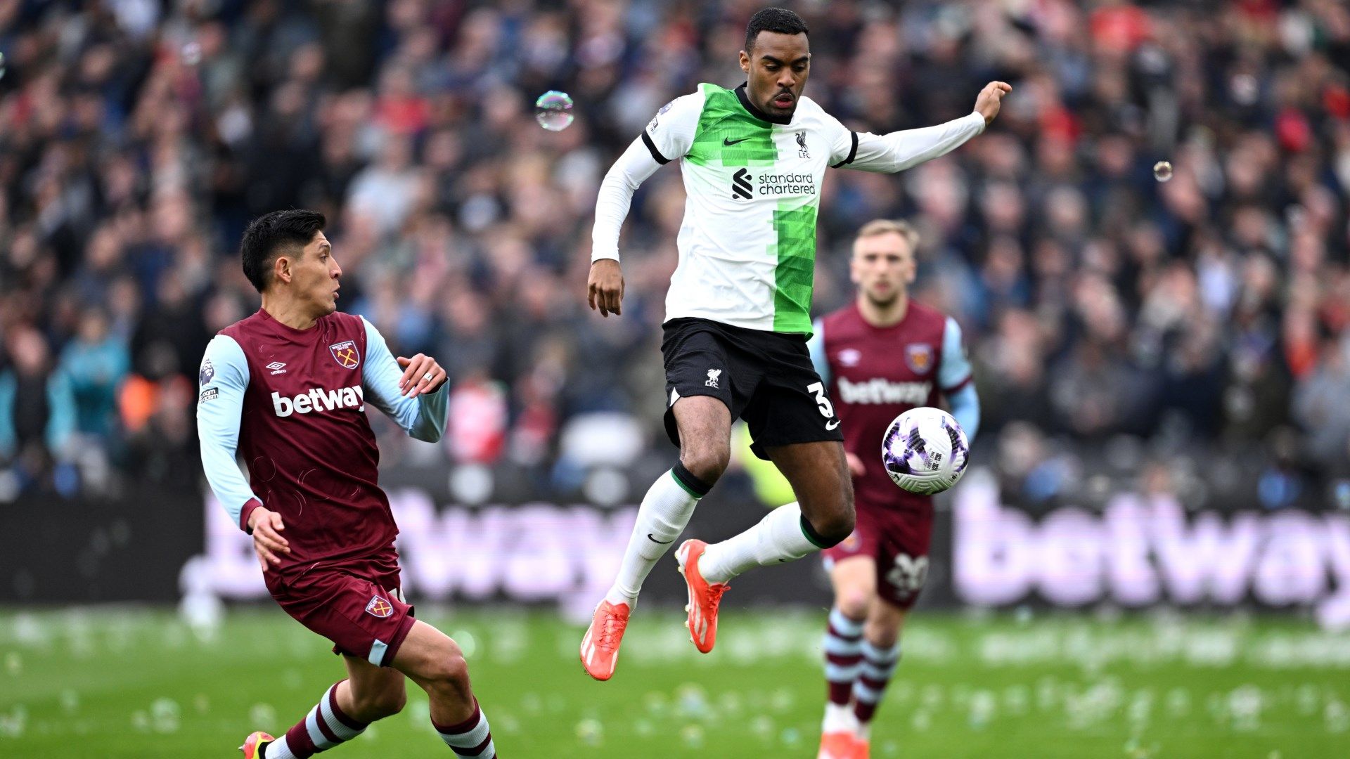 Ryan Graveberch West Ham Liverpool Premier League 2023-24