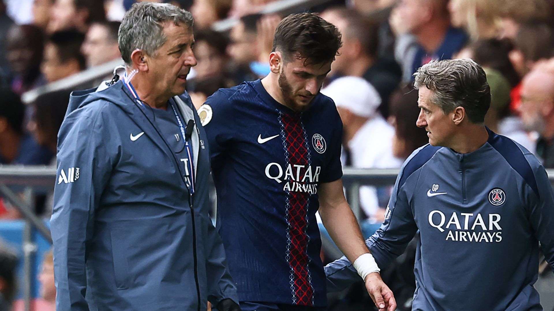 kvaratskhelia psg 2025 26 infortunio 16.9