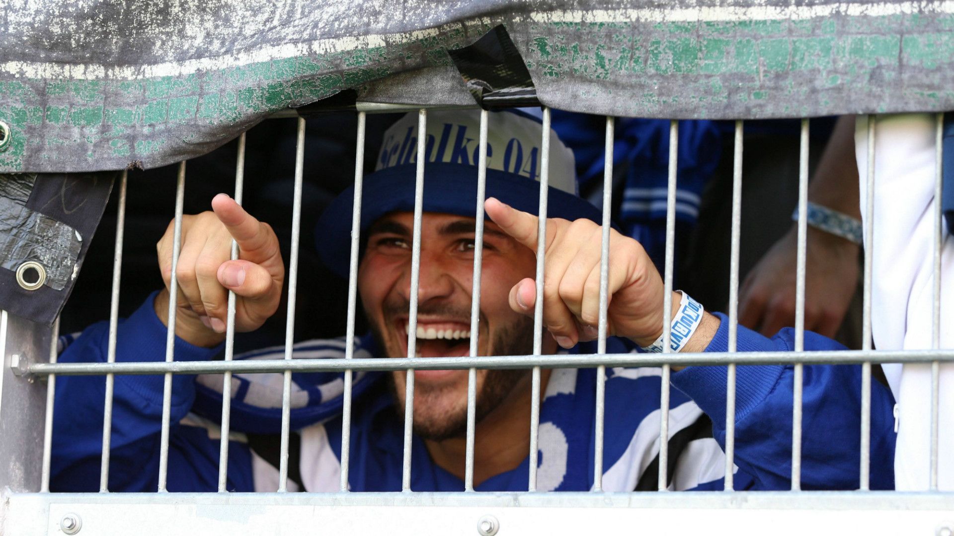 ONLY GERMANY Sead Kolasinac Schalke 04