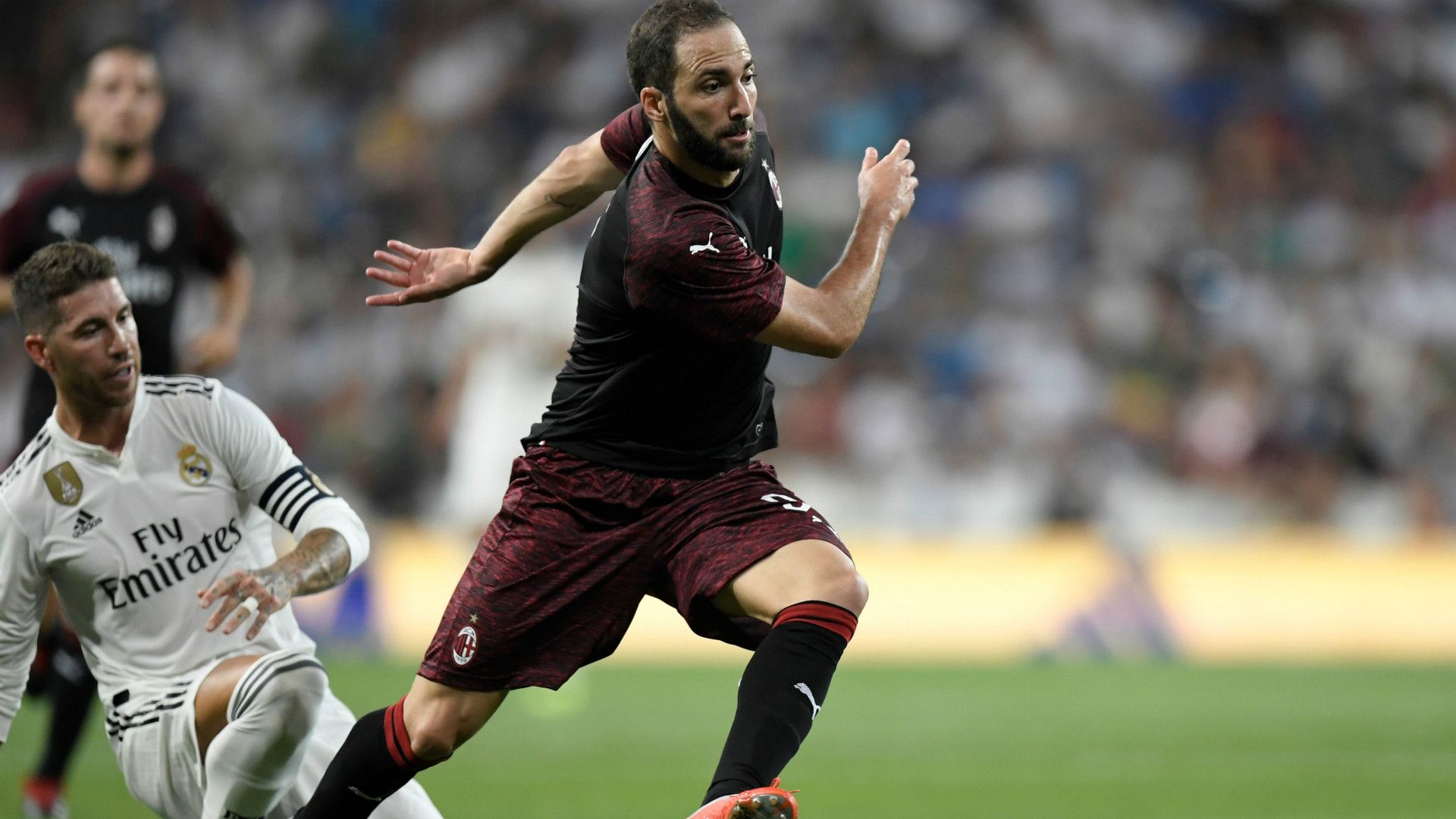 Higuain Real Madrid Milan trofeo Bernabéu
