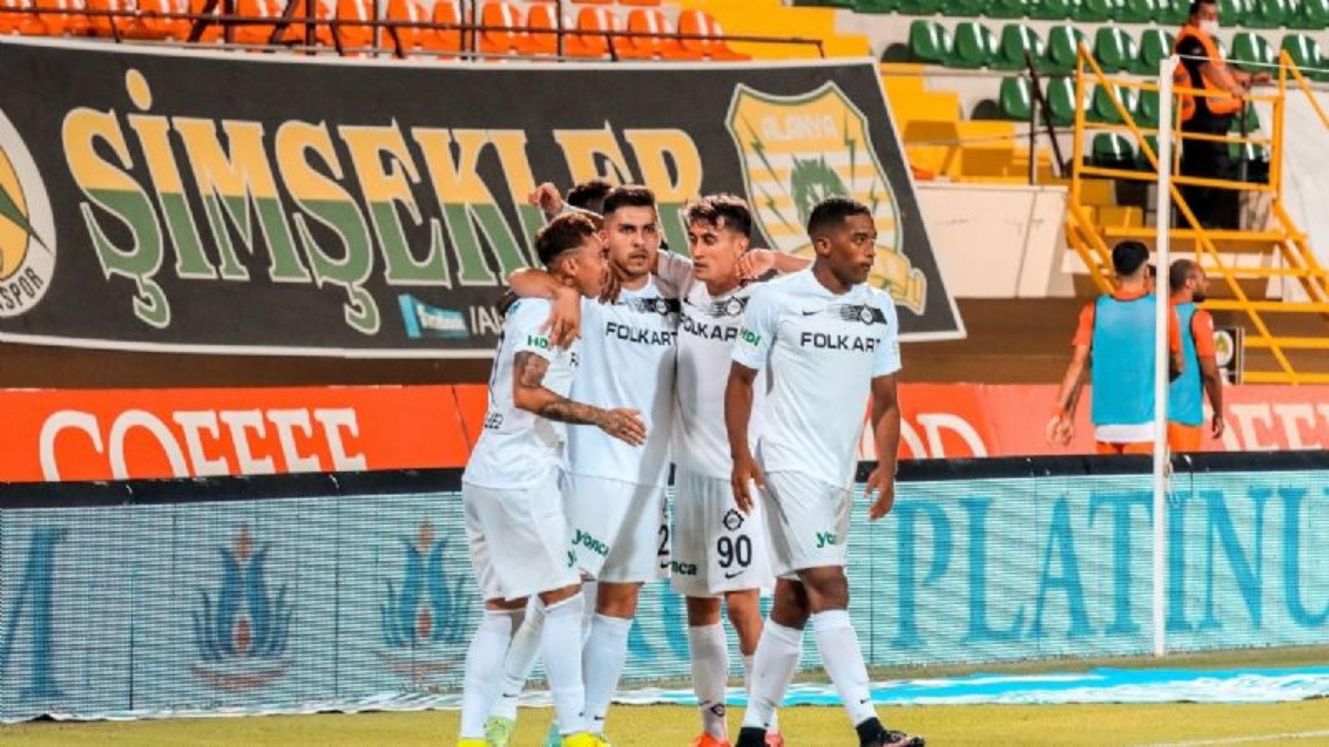 César Pinares Martín Rodríguez