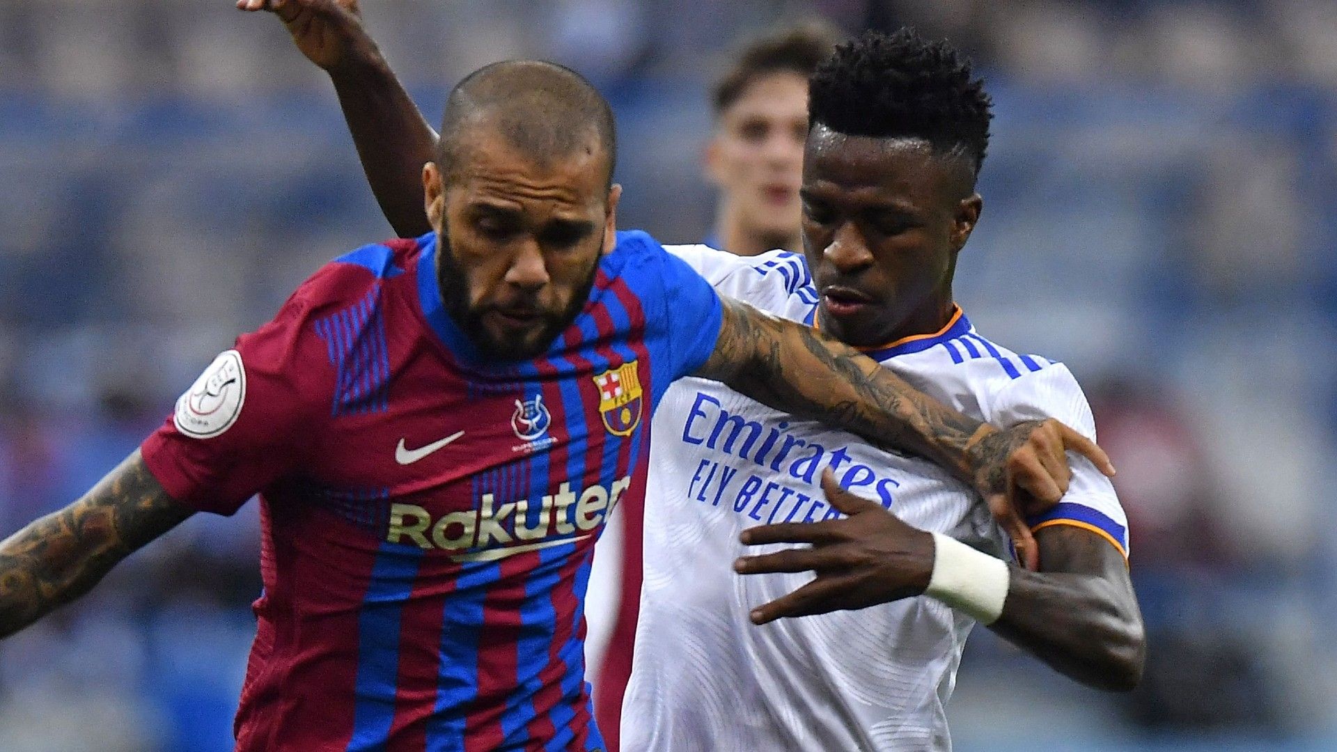 Dani Alves Vinicius Barcelona Real Madrid 2021-22