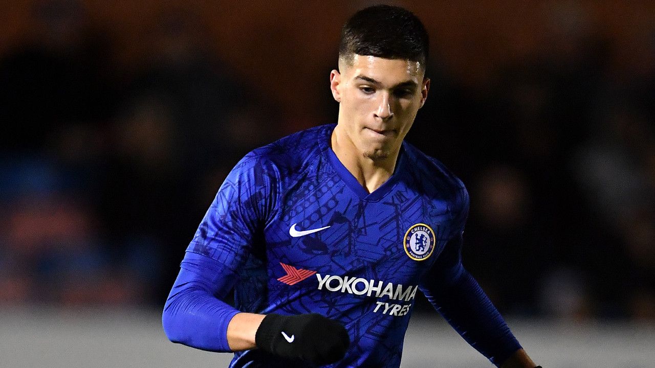 Xavier Simons Chelsea 