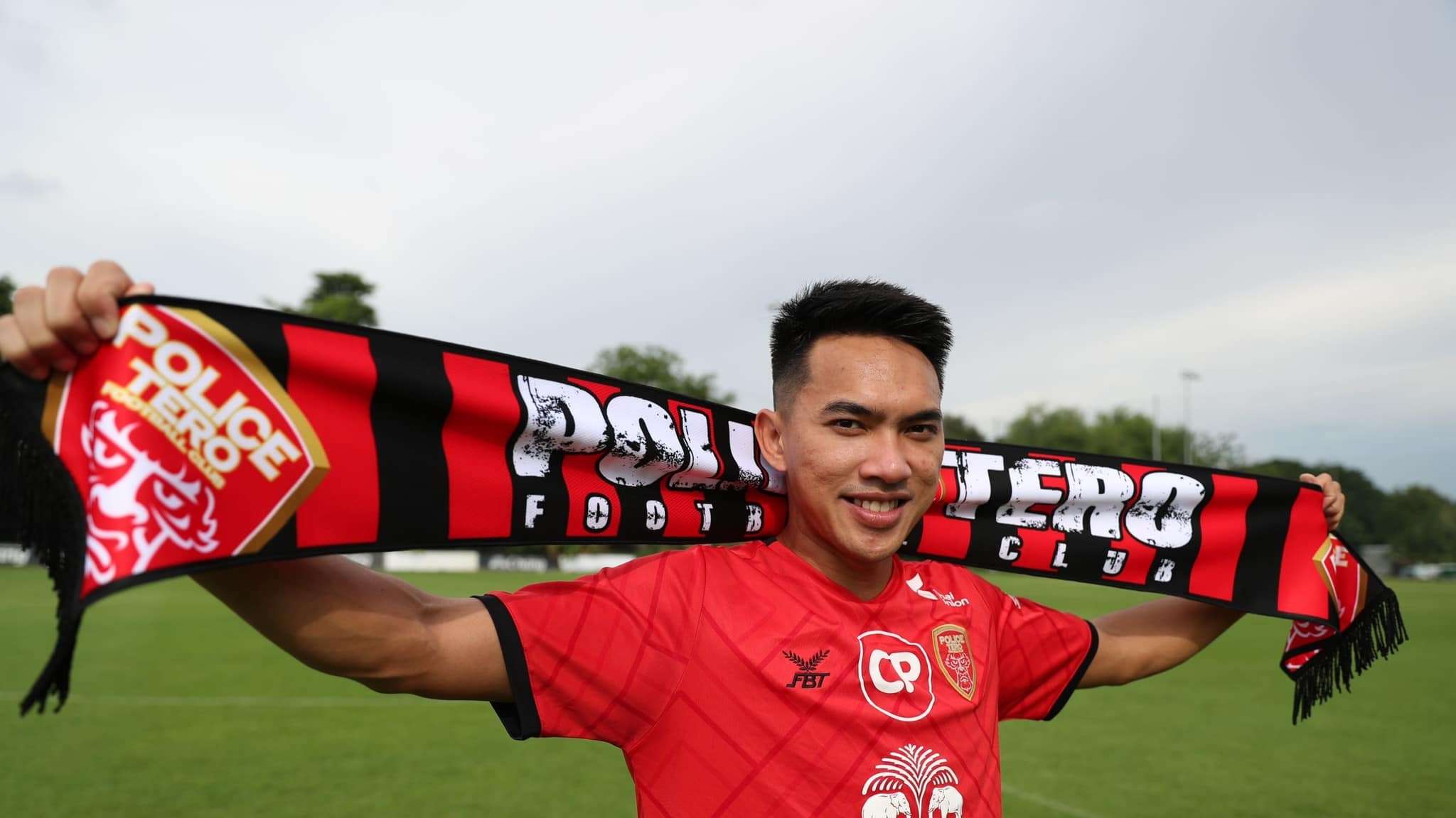 เจนภพ โพธิ์ขี