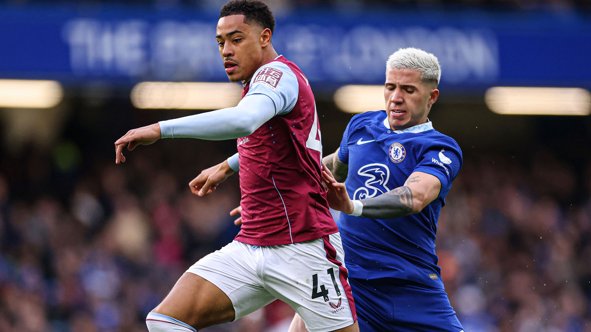 Jacob Ramsey Enzo Fernandes Chelsea Villa 2022-23