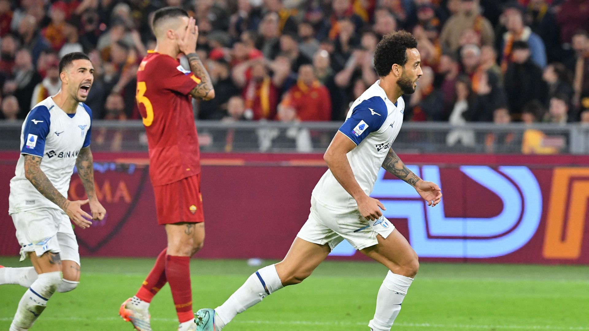 Felipe Anderson celebrate Roma Lazio Serie A