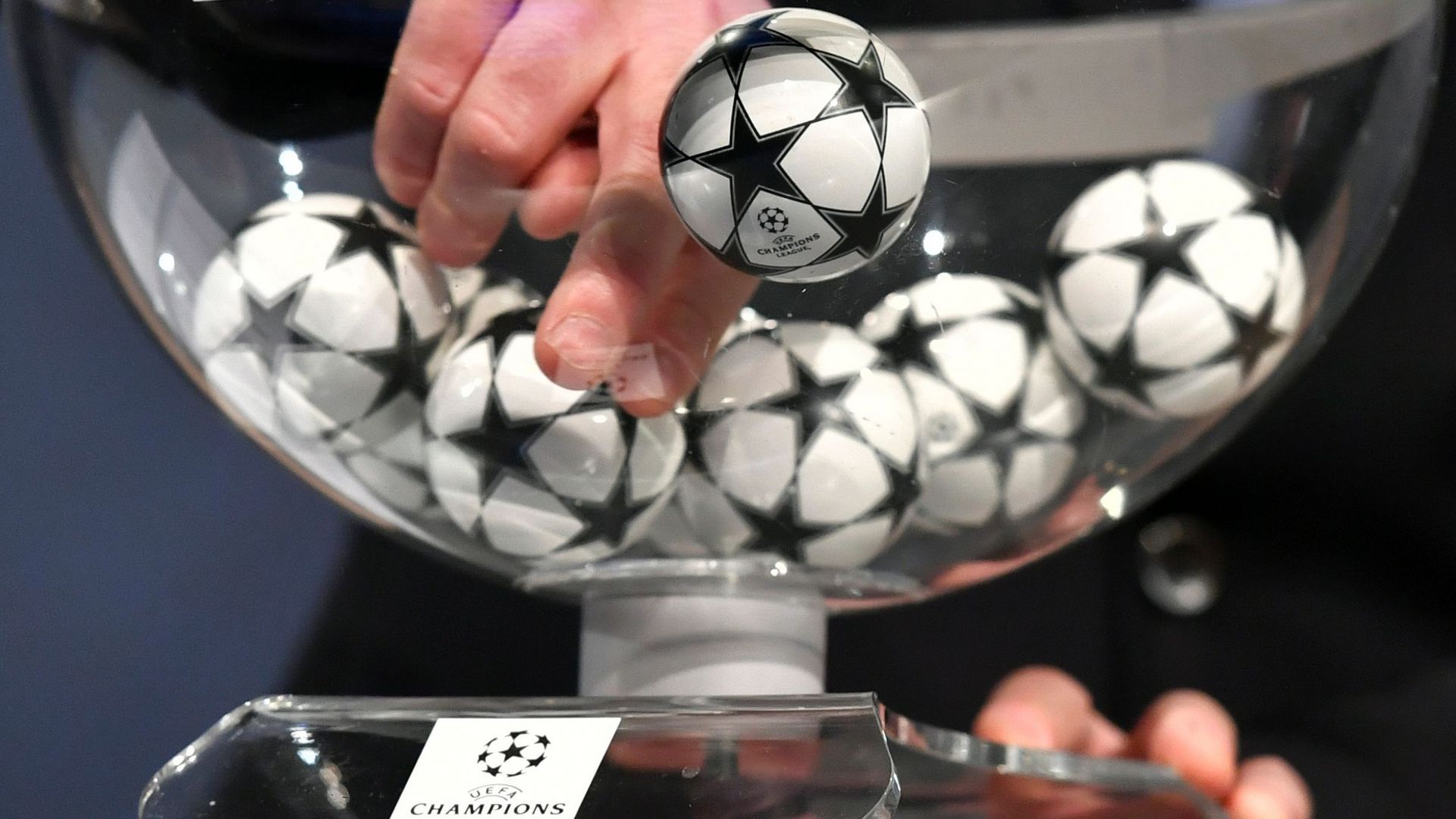 UCL Draw