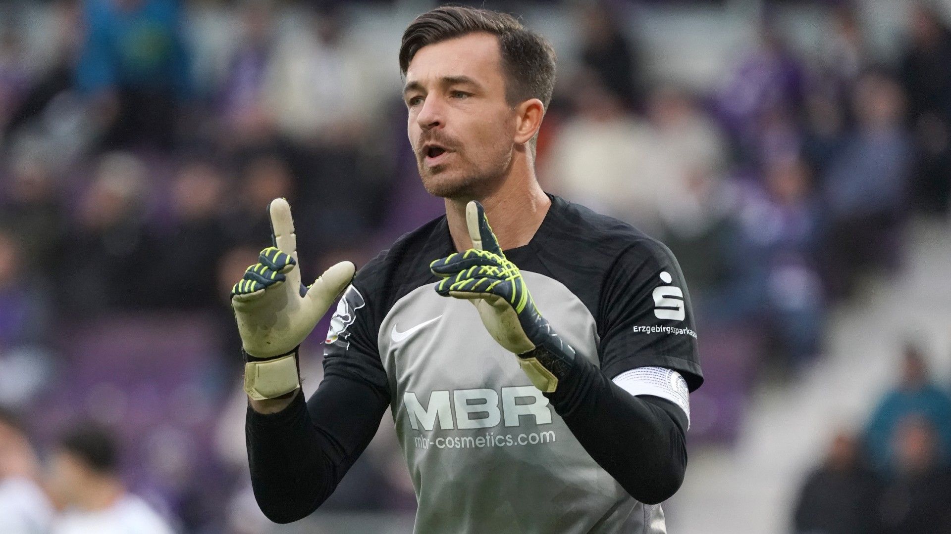  Martin Maennel of FC Erzgebirge Aue 