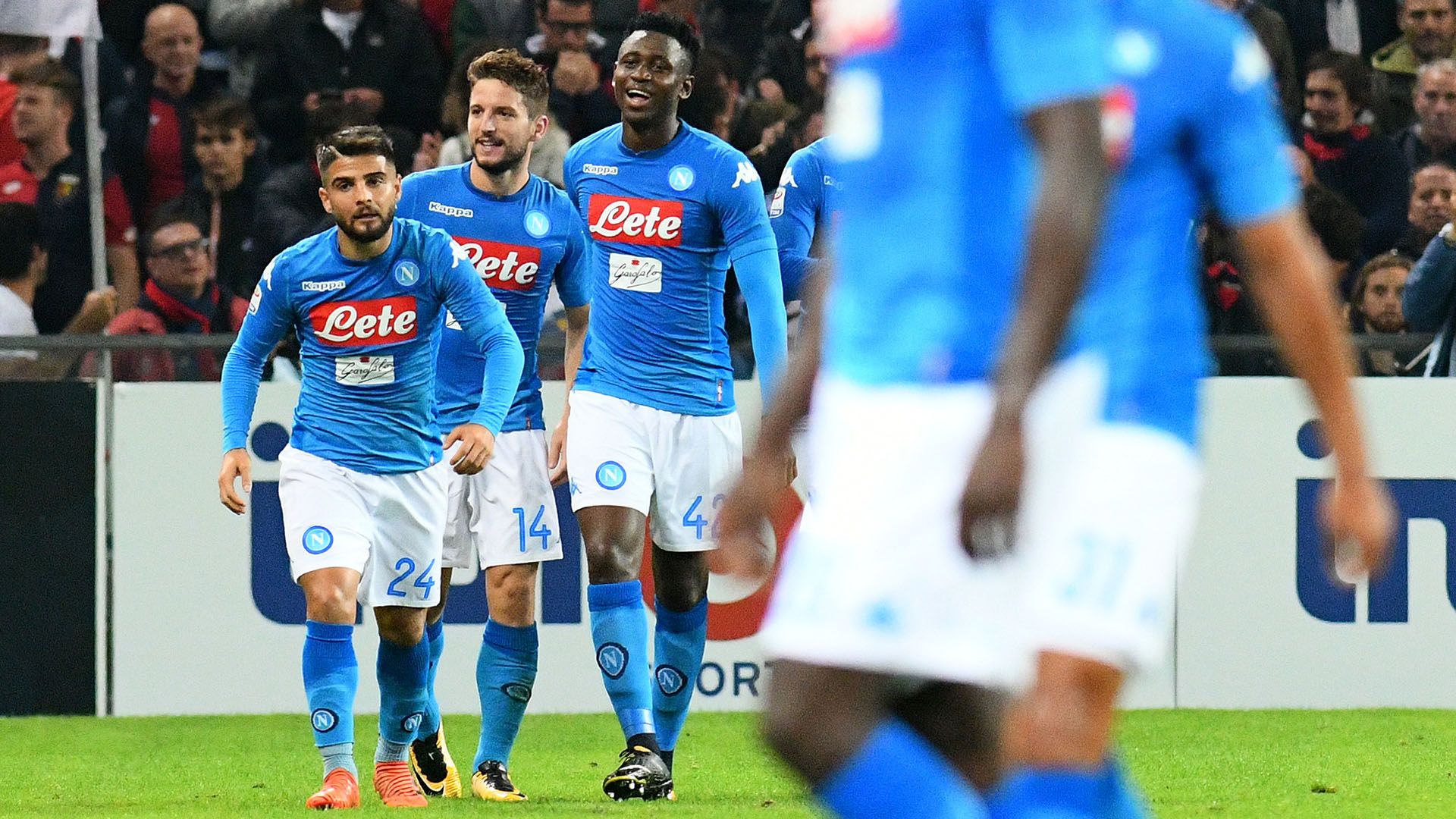 Dries Mertens Napoli celebrating