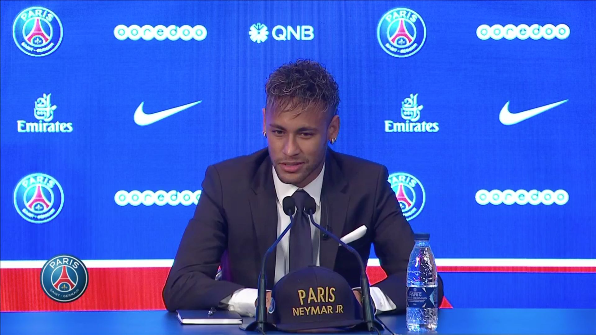 Neymar Unveiling screengrab 04082017