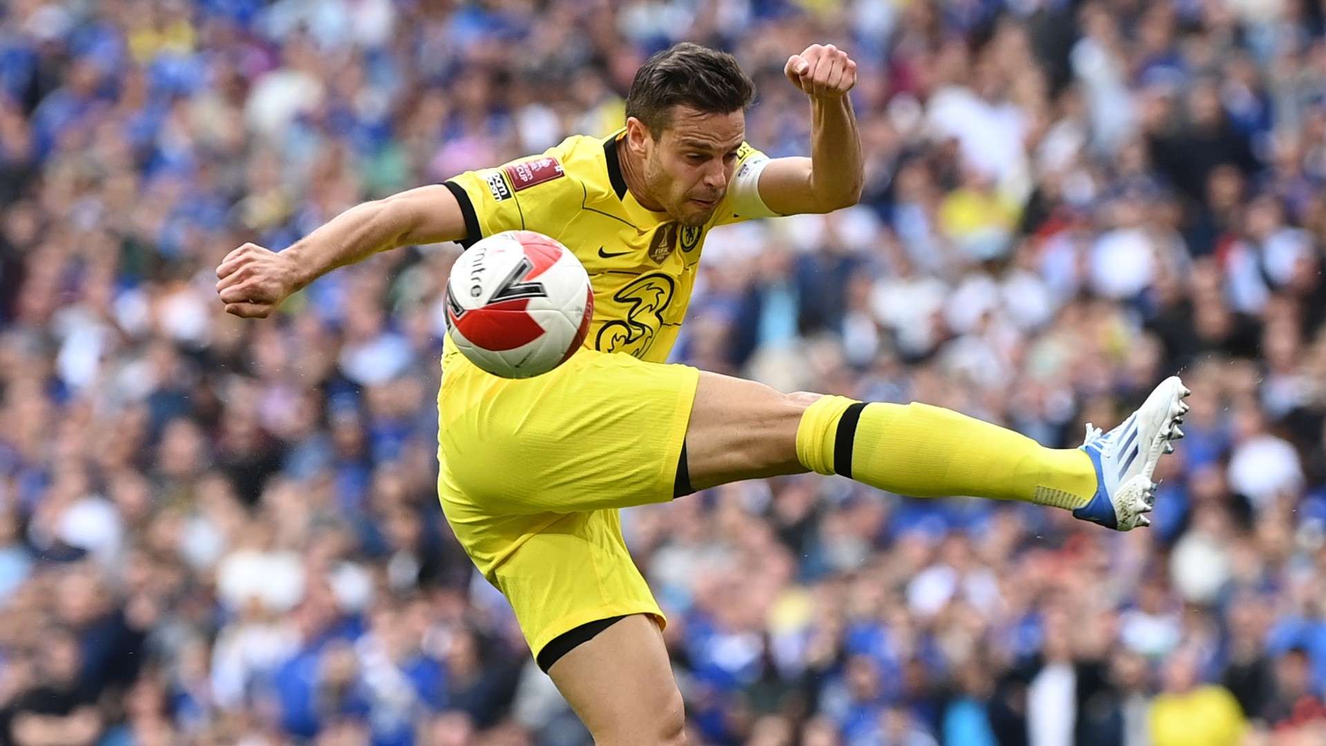 Cesar Azpilicueta Chelsea Crystal Palace FA Cup 2021-22