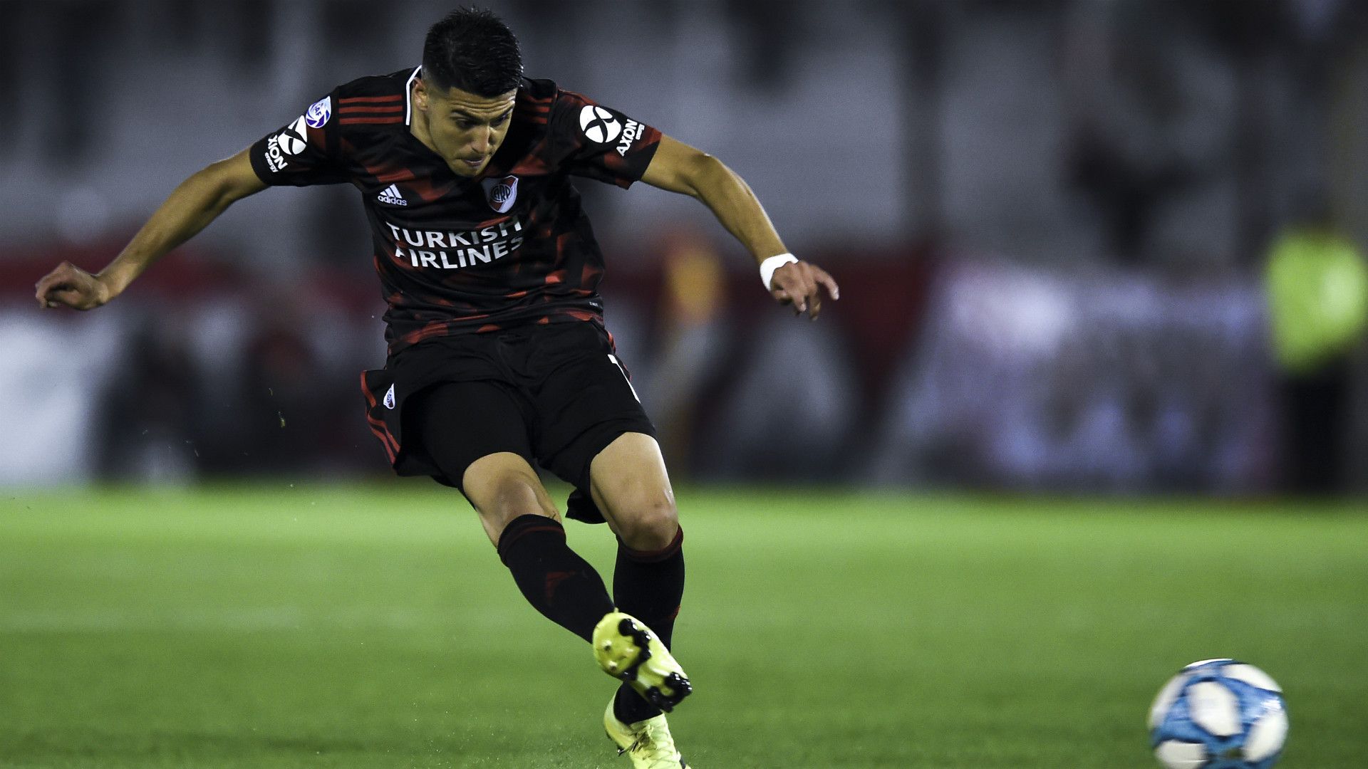 Exequiel Palacios River Plate 2019