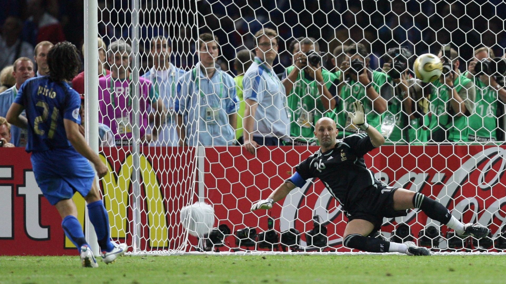 Andrea Pirlo Italy France 2006