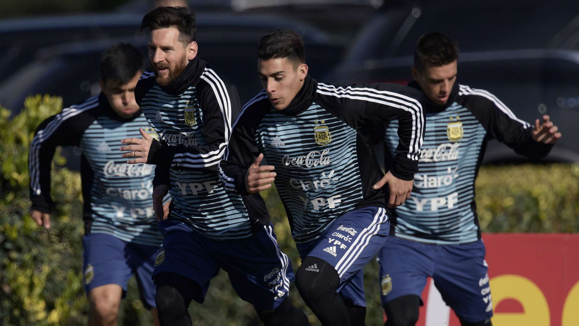 Messi Pavon Argentina entrenamiento 23052018