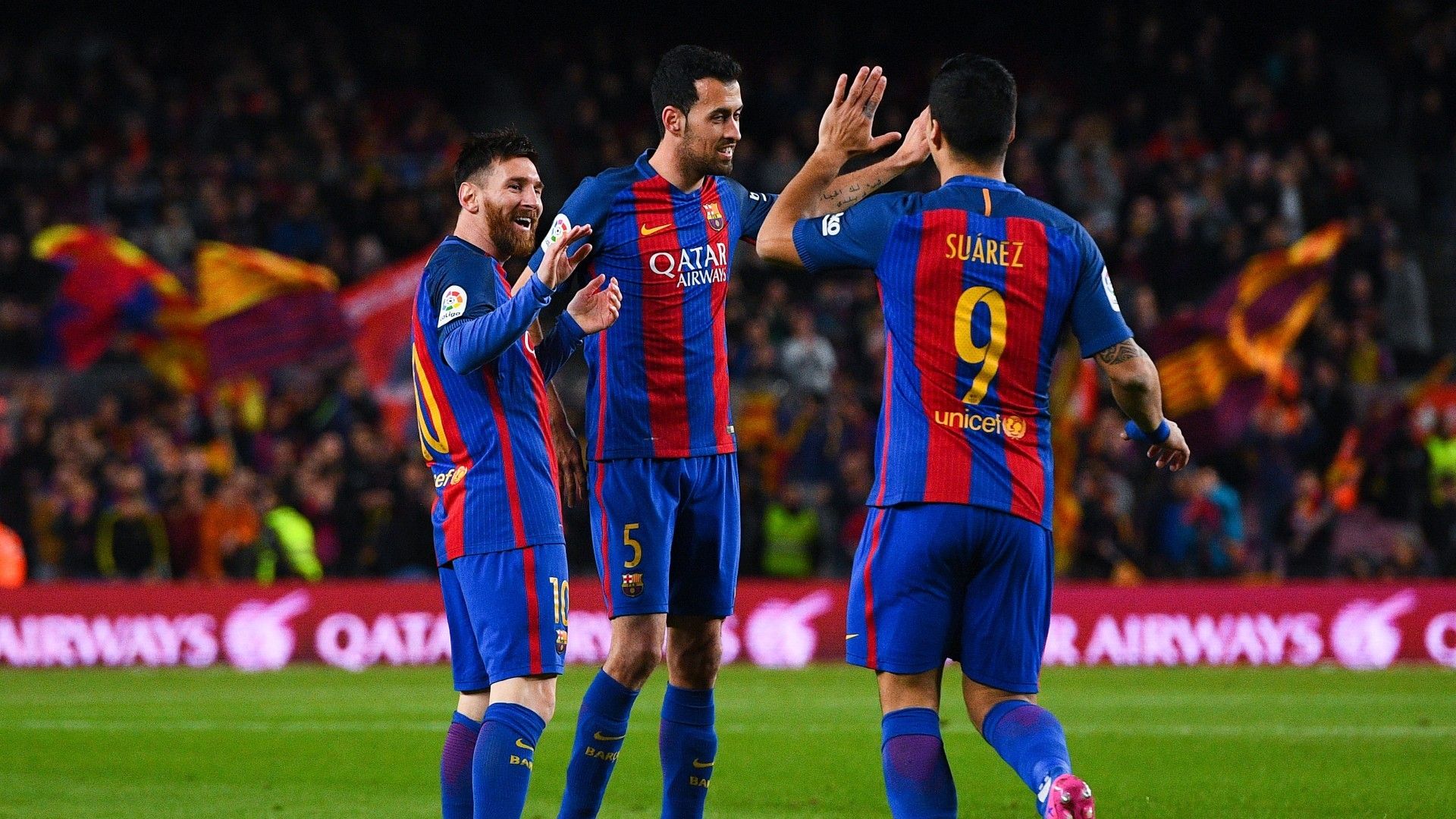 Sergio Busquets Leo Messi Luis Suarez Barcelona