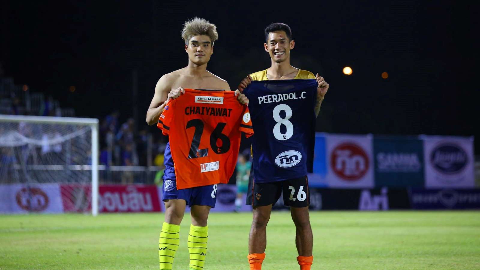 พีรดนย์ ฉ่ำรัศมี, ชัยวัฒน์ บุราณ