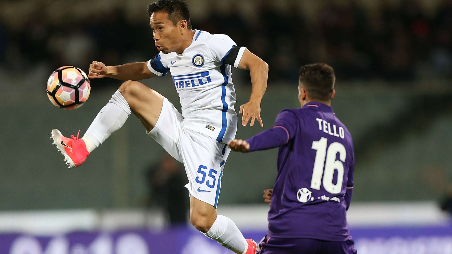 Nagatomo Tello Fiorentina Inter Serie A