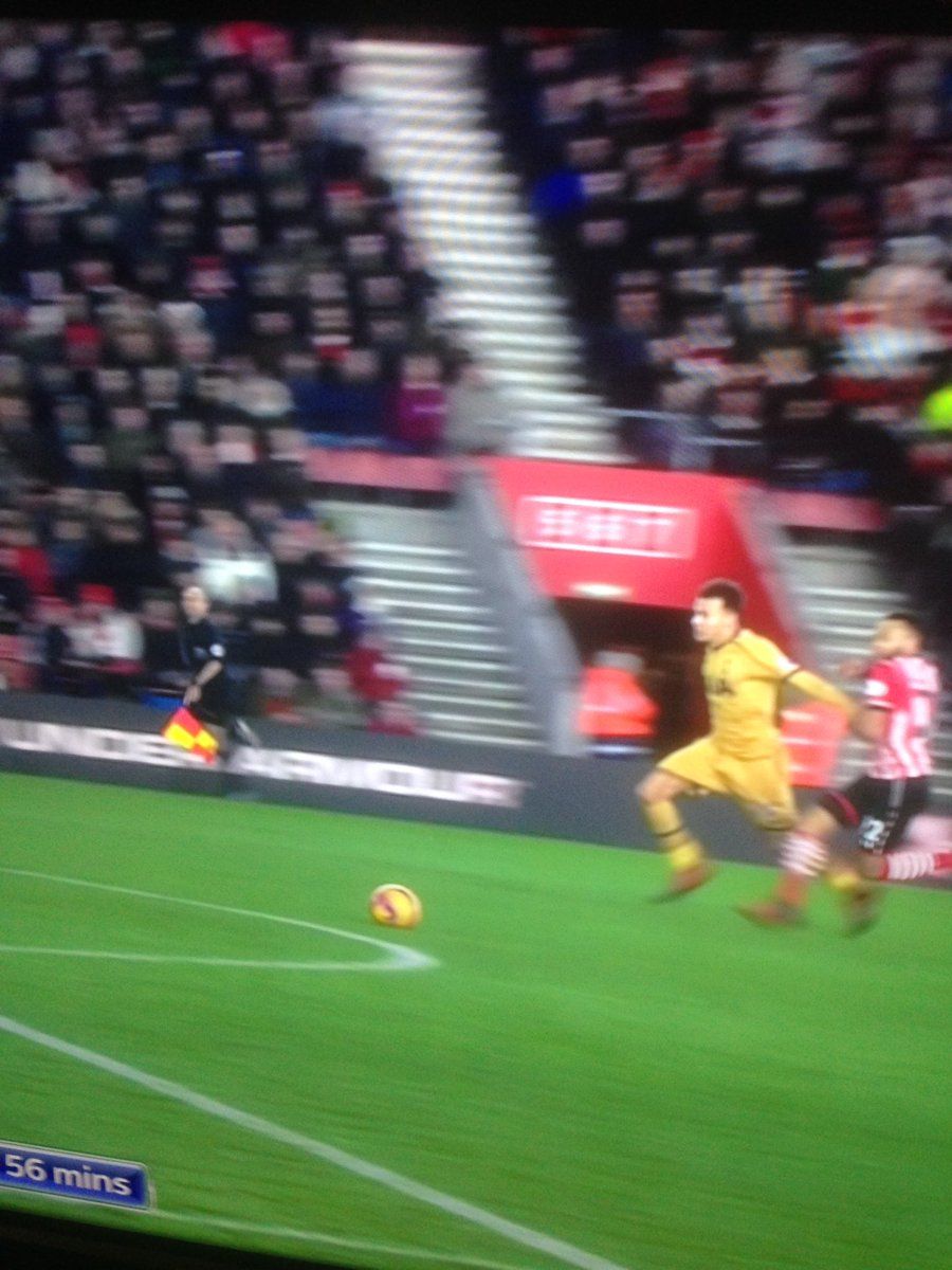 mike dean tottenham premier league 12092017