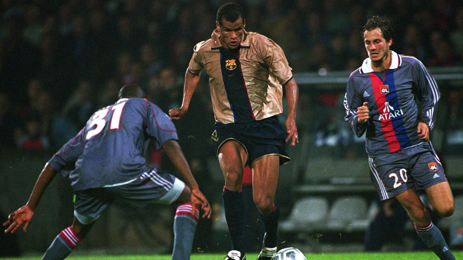 Rivaldo Olympique Lyon Barcelona Champions