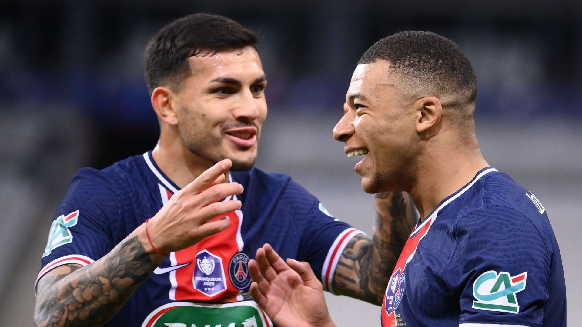 Paredes Mbappé PSG finale Coupe de France cropped