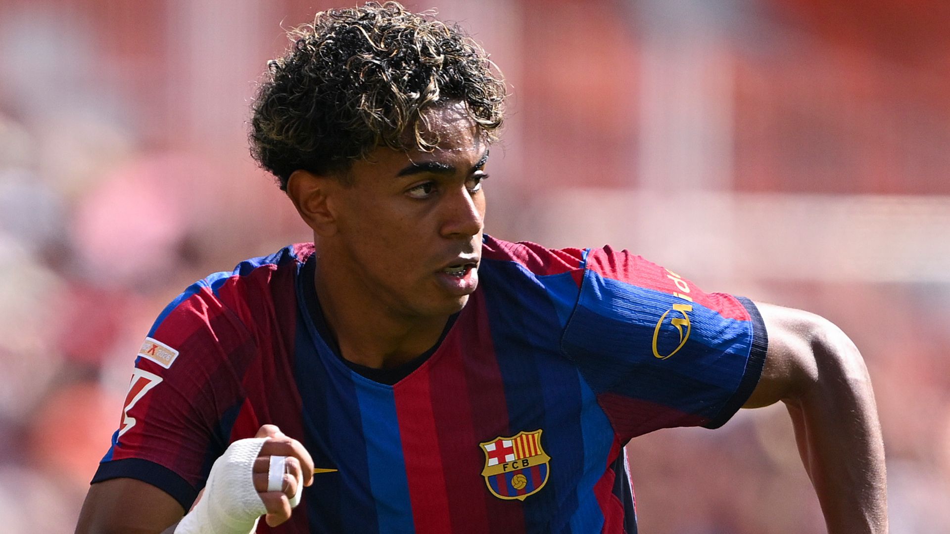 Lamine Yamal Barcelona 2026-27