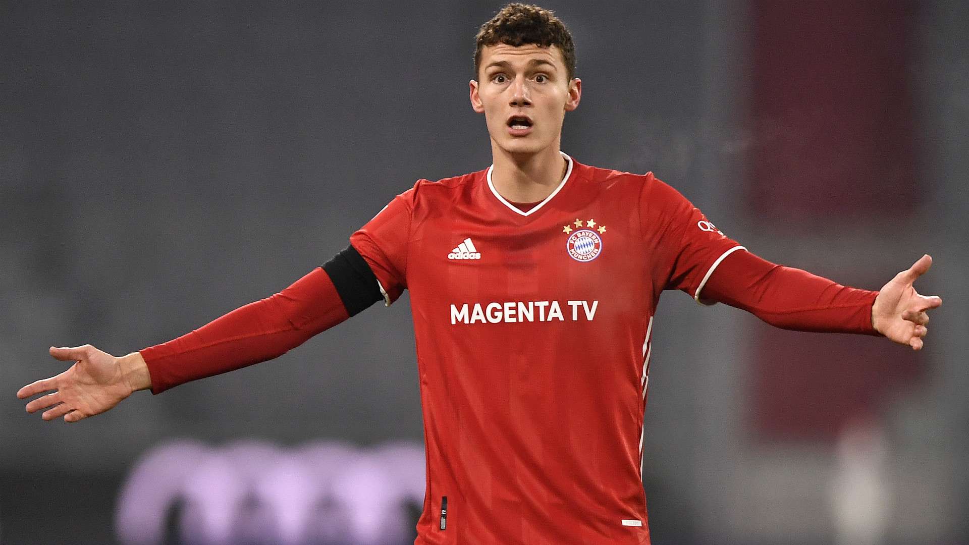 BENJAMIN PAVARD BAYERN MÜNCHEN BUNDESLIGA 05122020