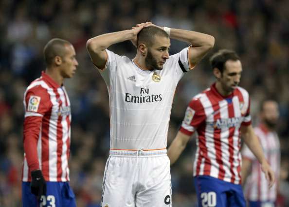 KARIM BENZEMA JUANFRAN MIRANDA REAL MADRID - ATLETICO COPA DEL REY 02052014