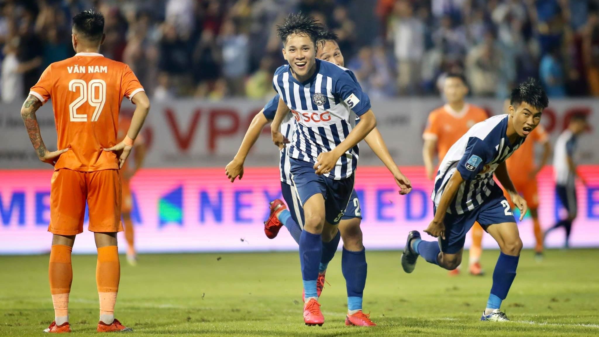 Le Minh Binh | Ba Ria Vung Tau vs Binh Dinh | First Division 2020