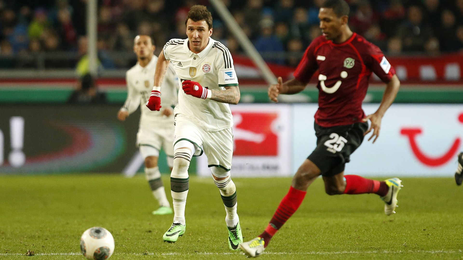Hannover Bayern Mandzukic 2014