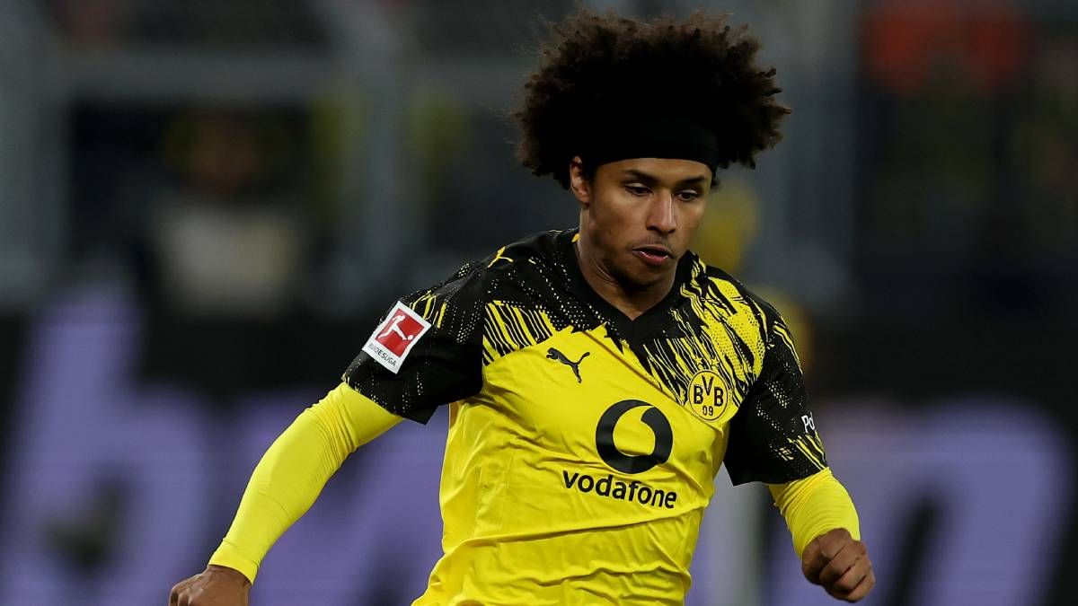 bvb-vfb-adeyemi-1200