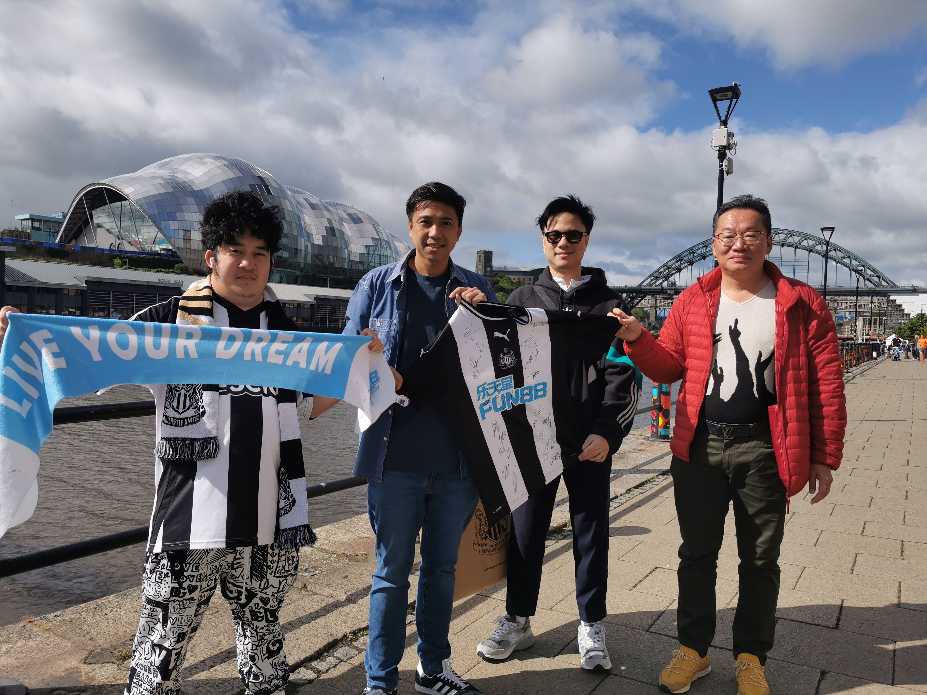 Play with FUN, be FUN