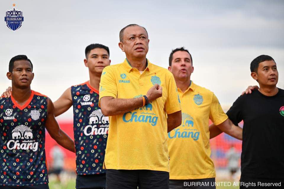 เนวิน ชิดชอบ