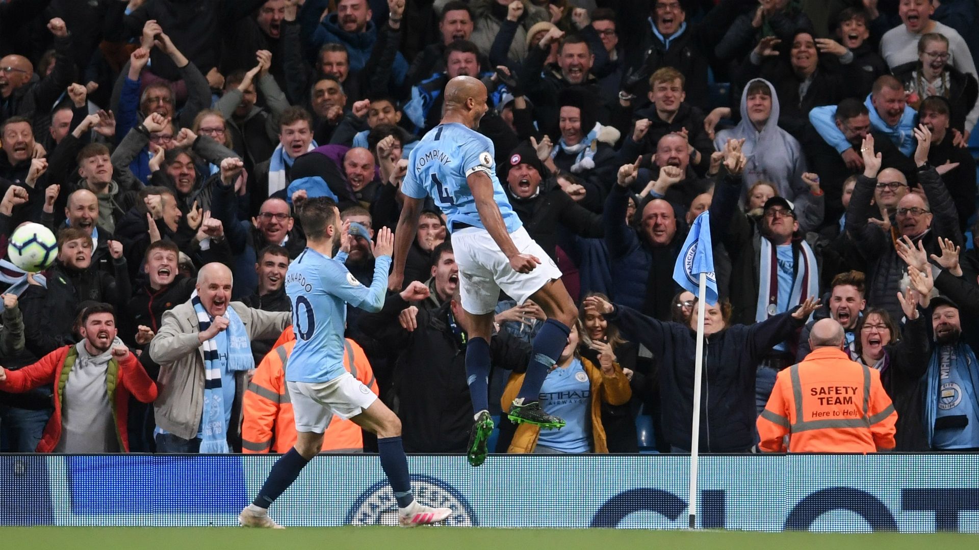 Vincent Kompany Manchester City Leicester City 05062019
