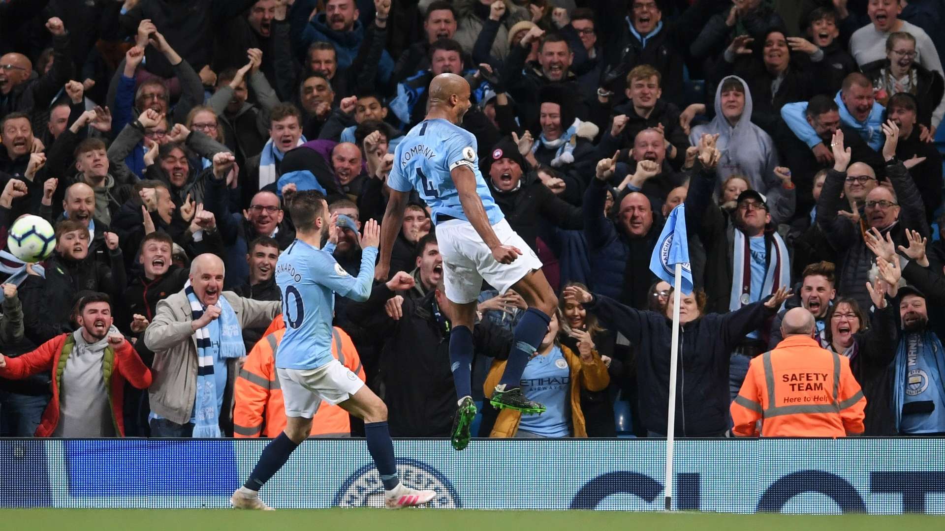 Vincent Kompany Manchester City Leicester City 05062019