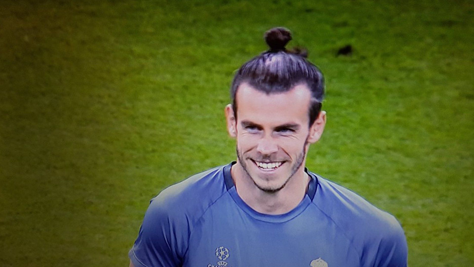 Gareth Bale sonrisa Cardiff