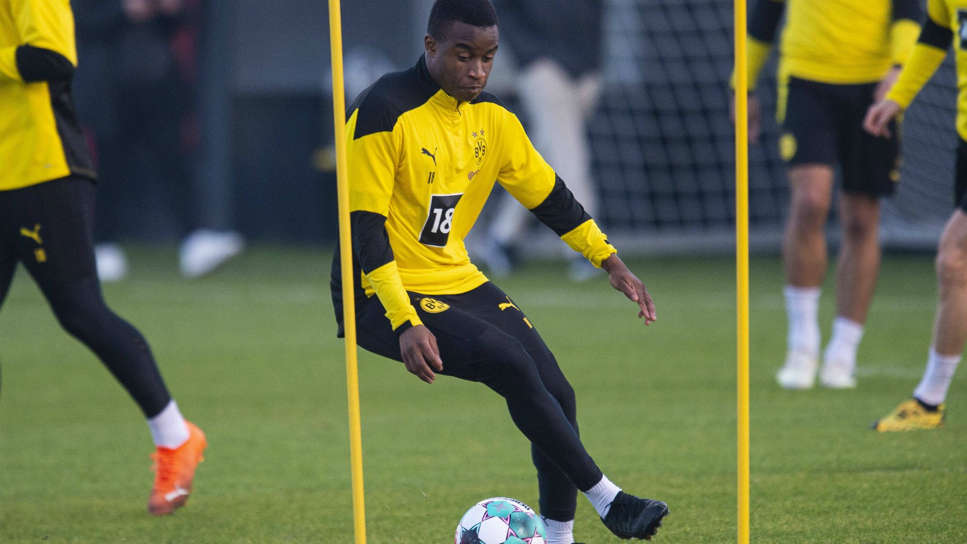 GERMANY ONLY: YOUSSOUFA MOUKOKO BORUSSIA DORTMUND