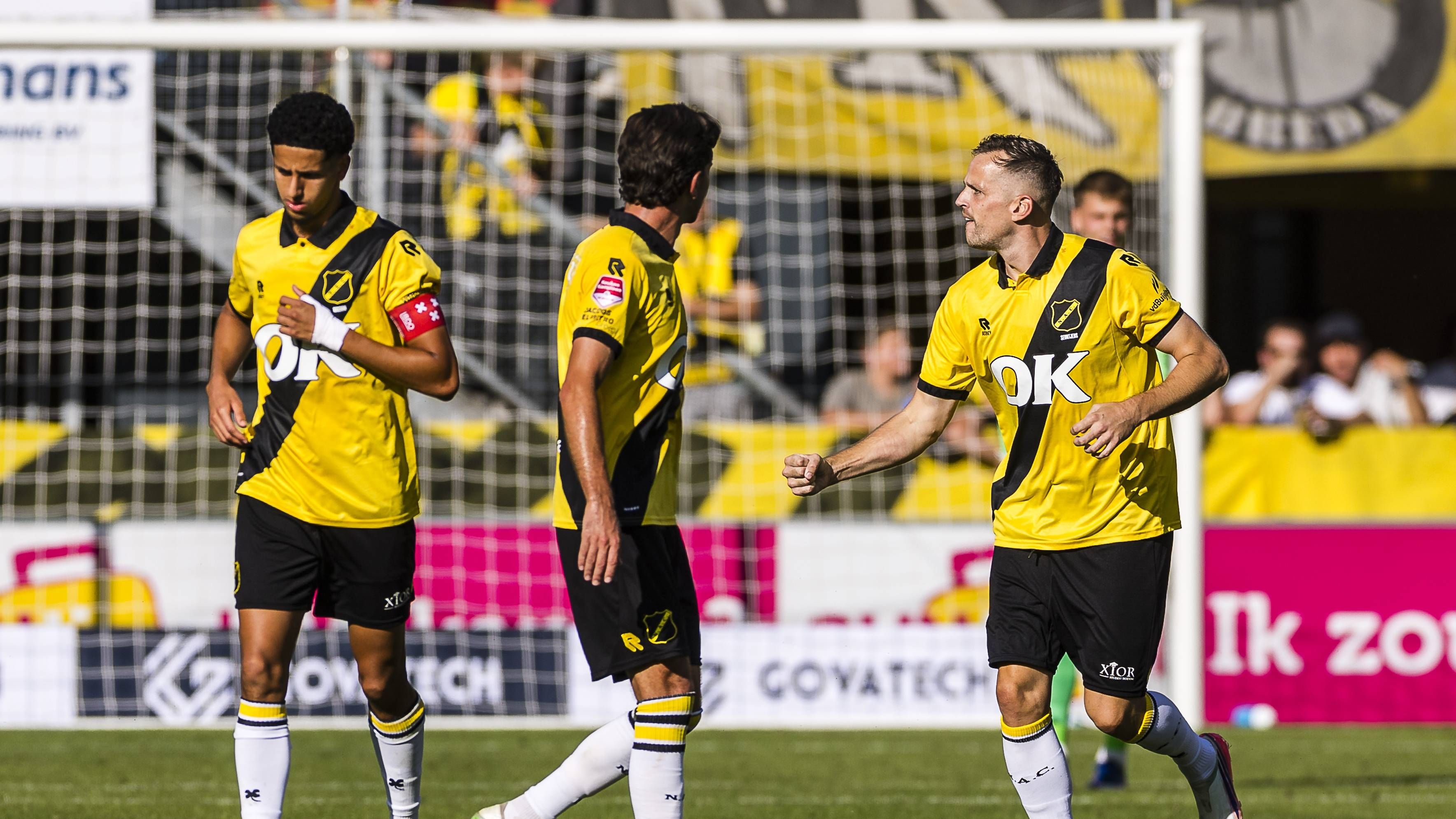 NAC Breda vence o resiliente Jong Ajax após um espetáculo cheio de erros
