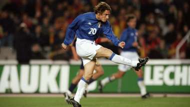 FRANCESCO TOTTI ITALY 29032000