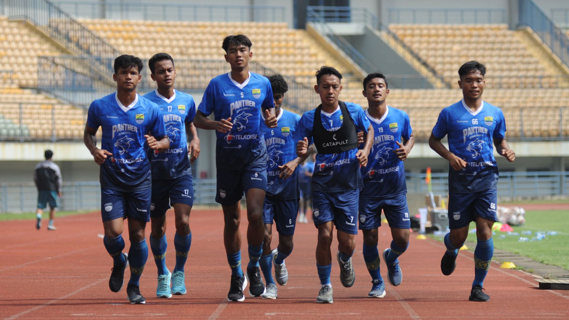 Kakang Rudianto - Latihan Persib Bandung