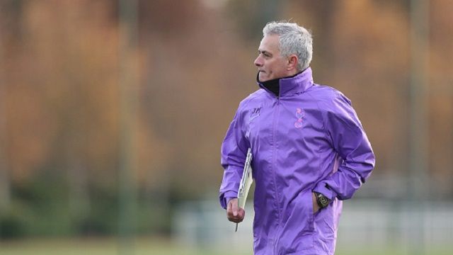 Mourinho tottenham training 20112019