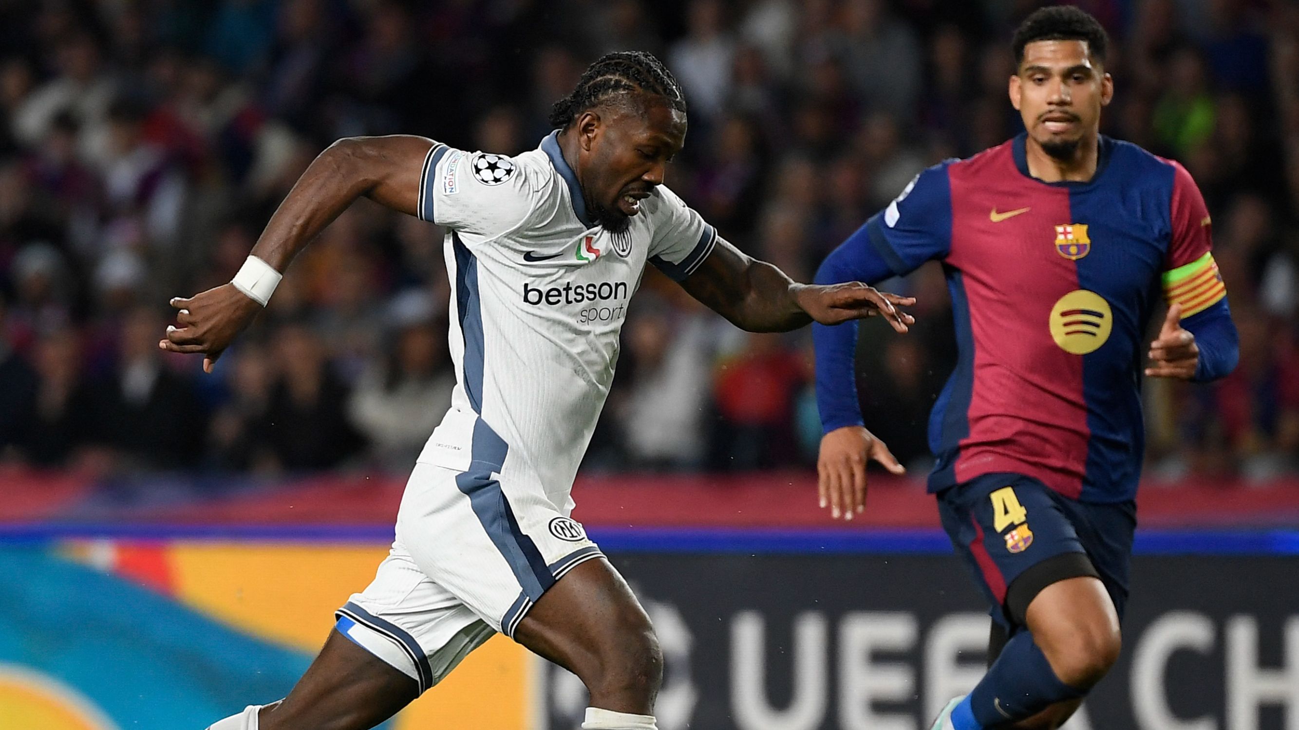 Marcus Thuram Barcelona Inter desktop