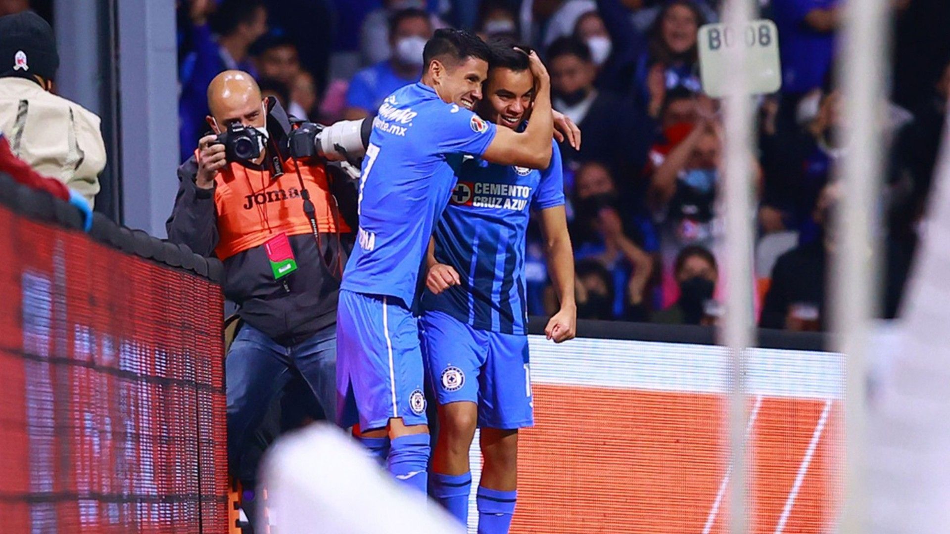 Uriel Antuna Charly Rodríguez Cruz Azul Clausura 2022